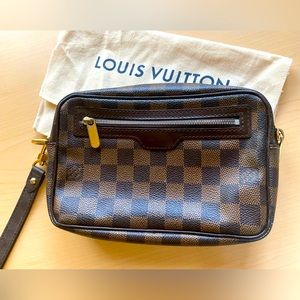 Louis Vuitton Damier Ebene wristlet